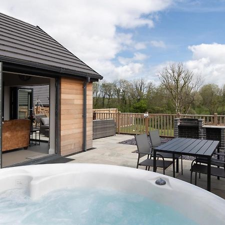 Cedar Cottage Tenby Bagian luar foto